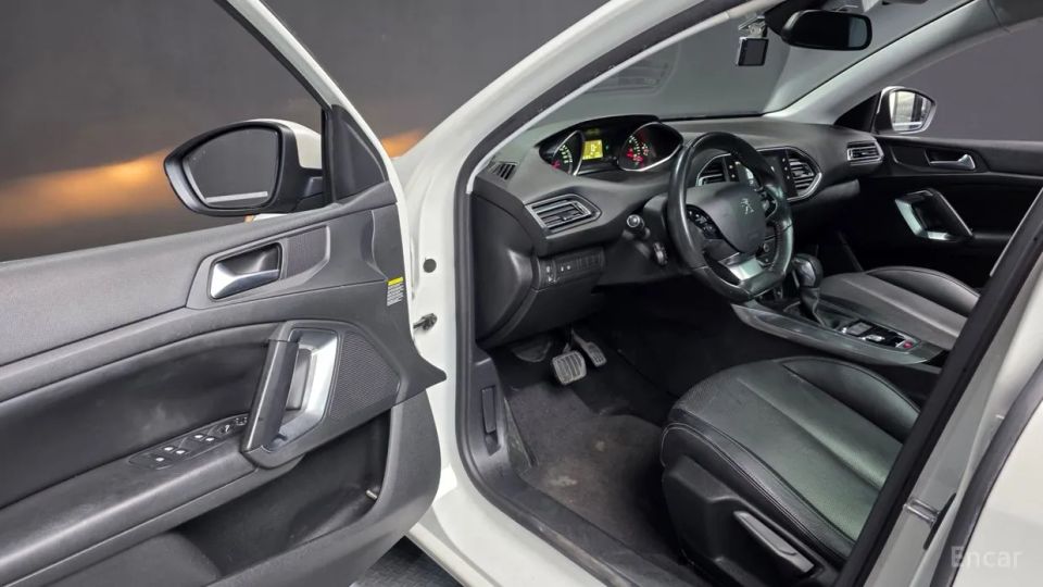 Peugeot 308