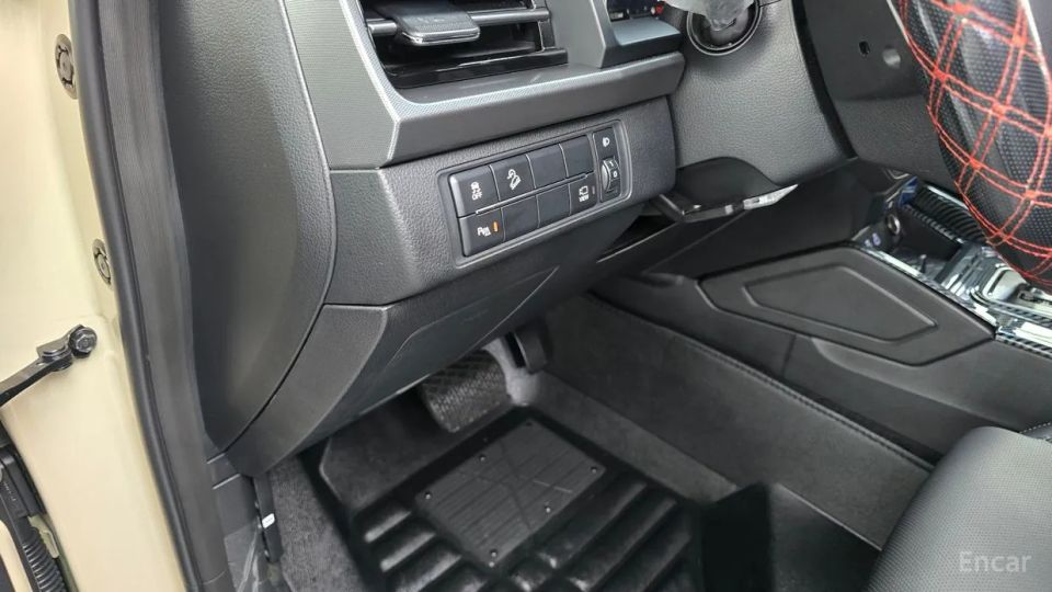 KG_Mobility_Ssangyong Rexton