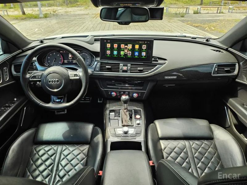 Audi S7