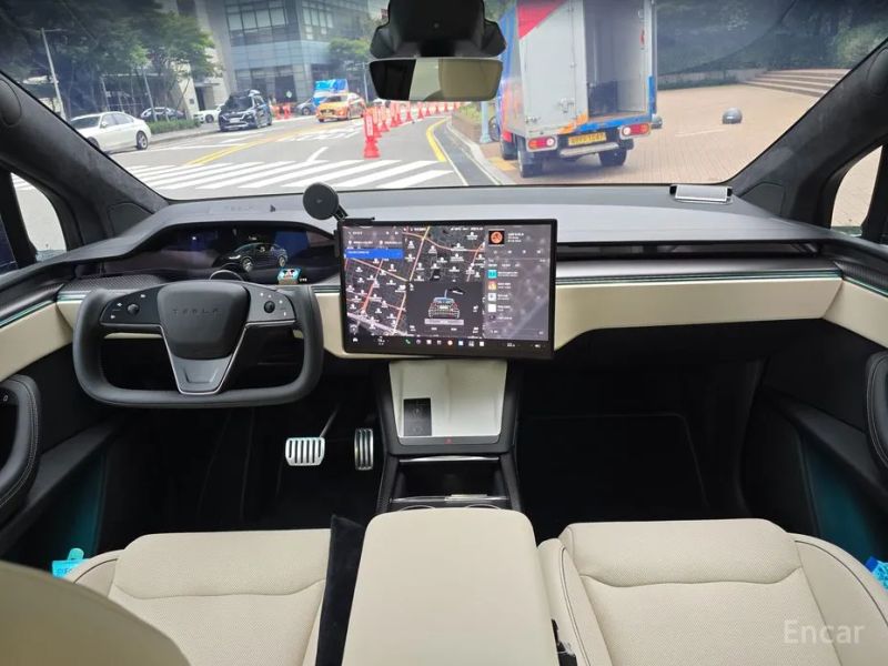 Tesla model-x