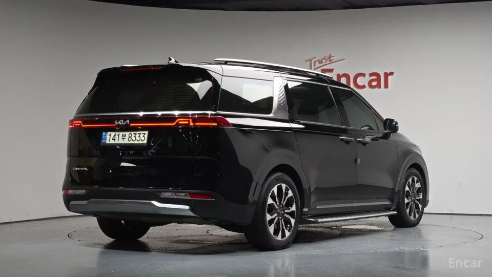 Kia Canival