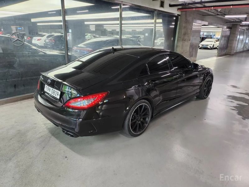 Mercedes-Benz CLS-Class