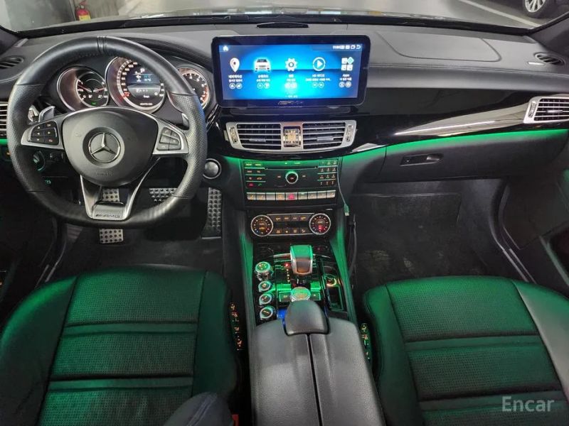 Mercedes-Benz CLS-Class