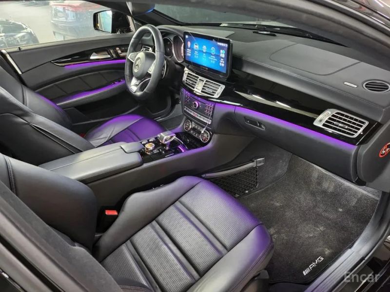 Mercedes-Benz CLS-Class