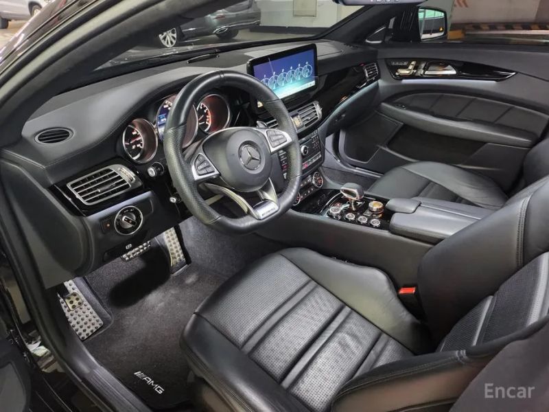 Mercedes-Benz CLS-Class