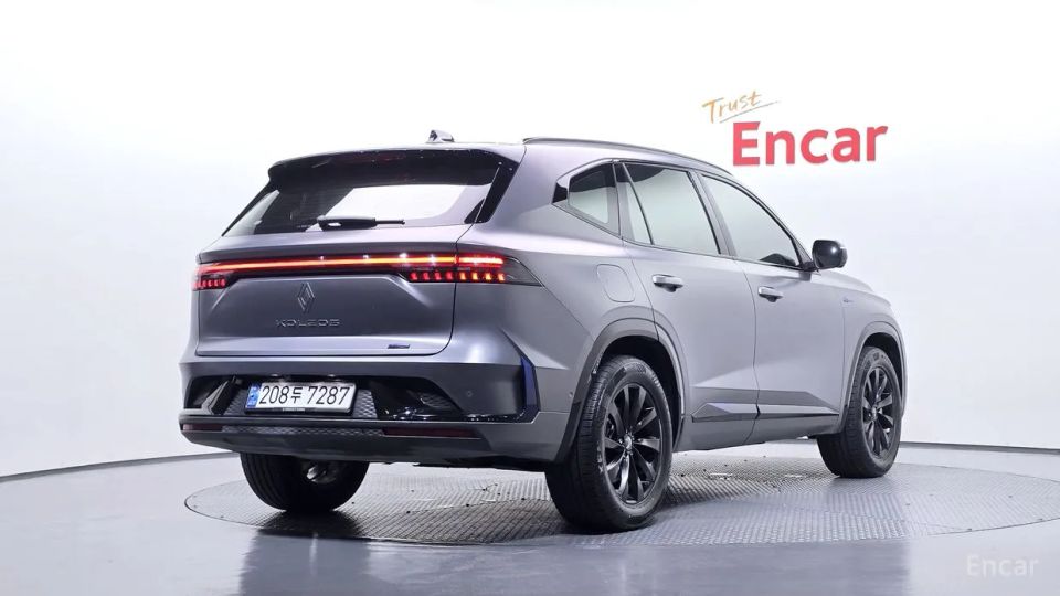 Renault-KoreaSamsung Grand Koleos