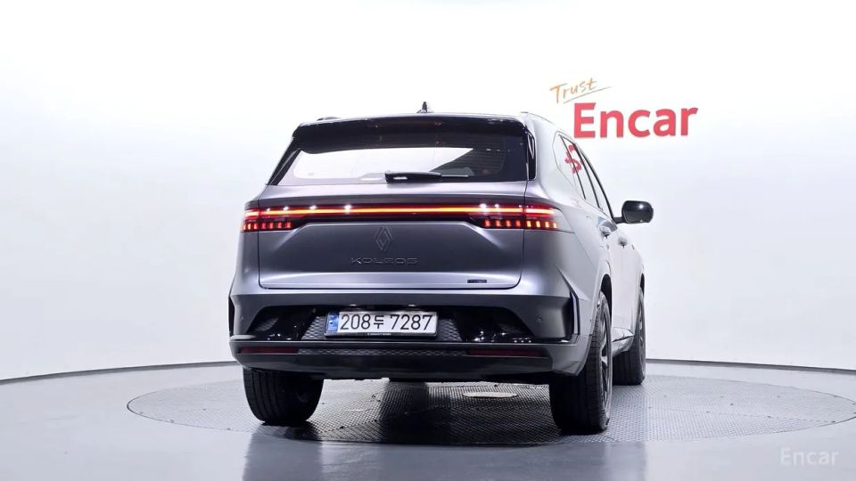 Renault-KoreaSamsung Grand Koleos