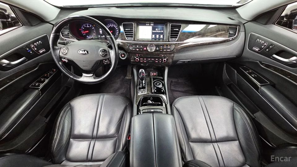Kia K9