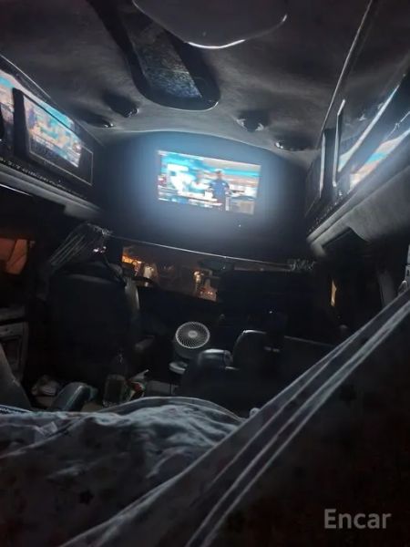 Chevrolet Express Van
