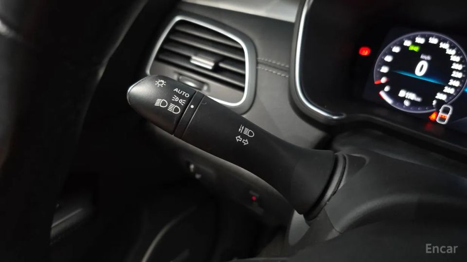 Renault-KoreaSamsung SM6