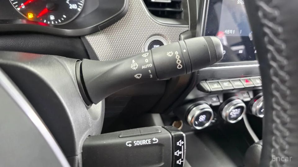 Renault-KoreaSamsung XM3
