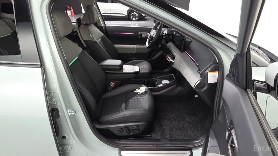 Kia EV4