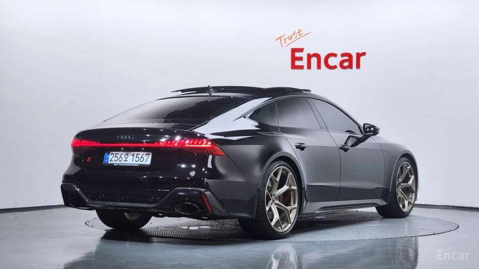 Audi rs7