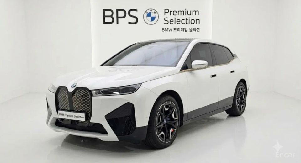 BMW ix