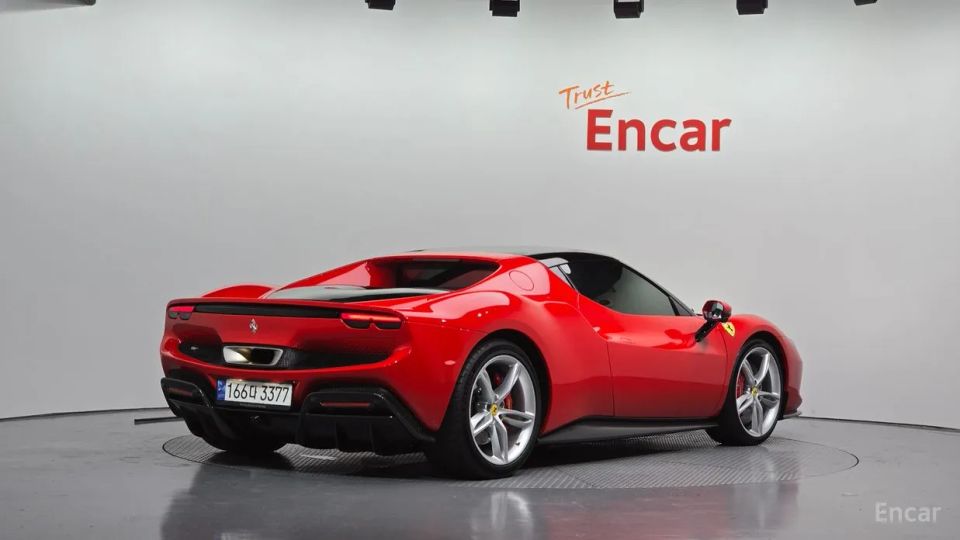 Ferrari 296