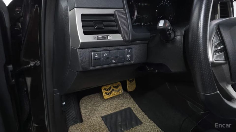 KG_Mobility_Ssangyong Rexton
