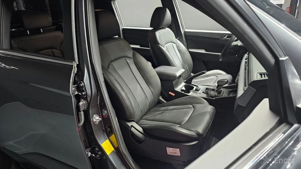 KG_Mobility_Ssangyong Rexton