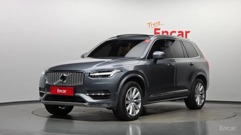 Volvo XC90