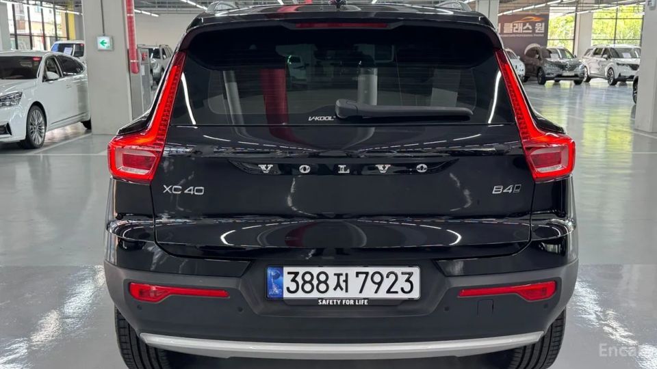 Volvo XC40