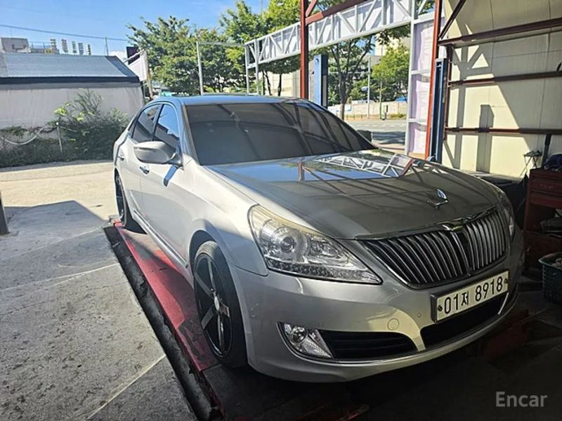 Hyundai Equus
