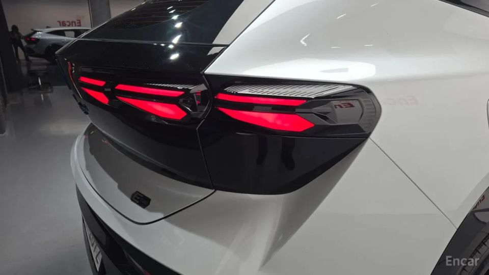 Renault-KoreaSamsung Filante