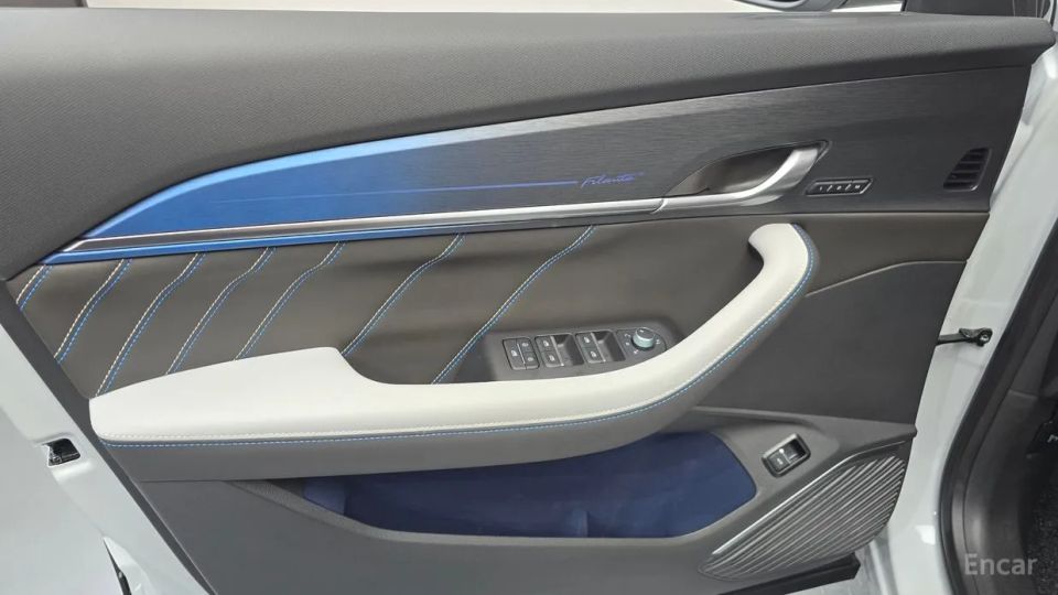 Renault-KoreaSamsung Filante