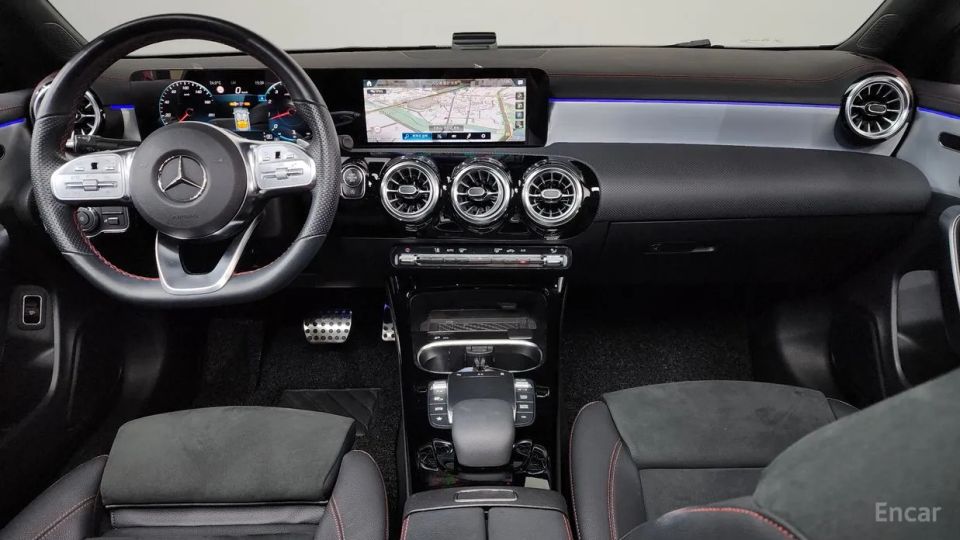 Mercedes-Benz CLA-Class