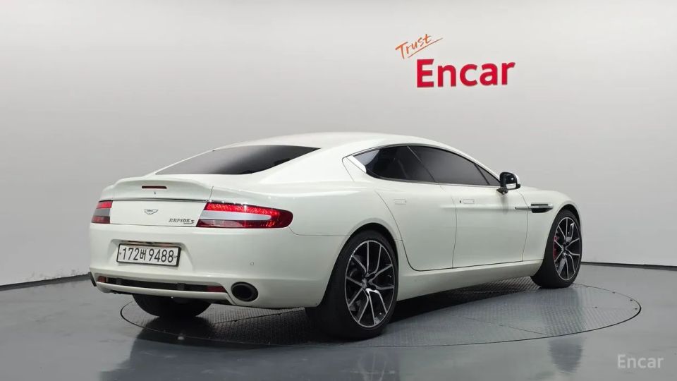Astonmartin Rapide