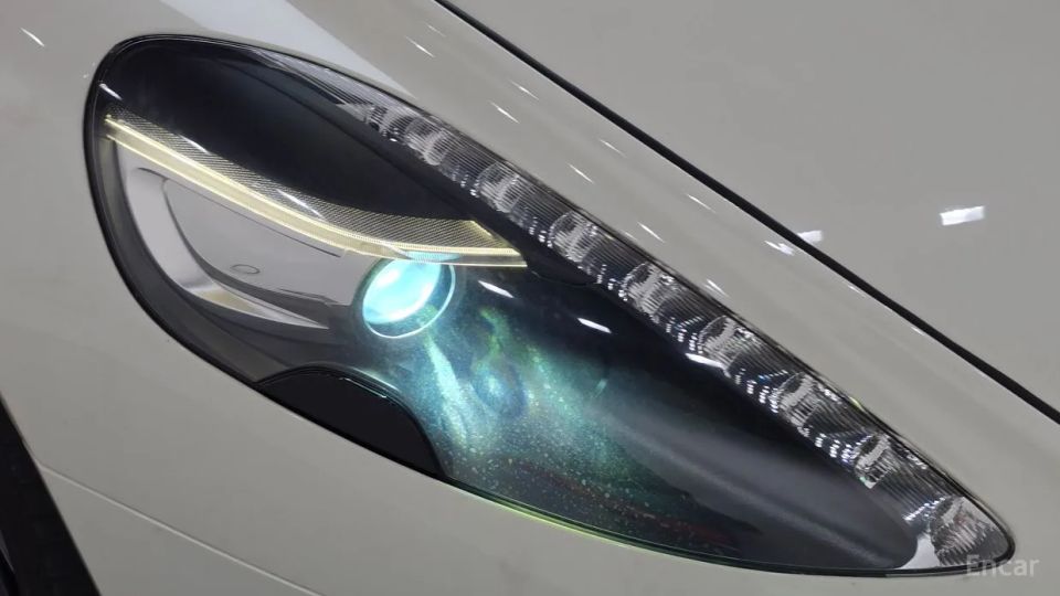Astonmartin Rapide