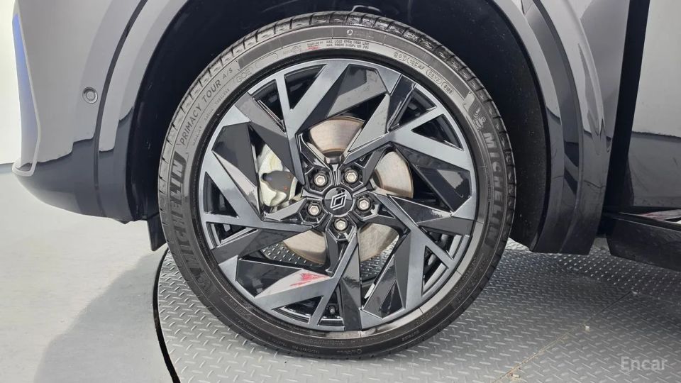 Renault-KoreaSamsung Grand Koleos