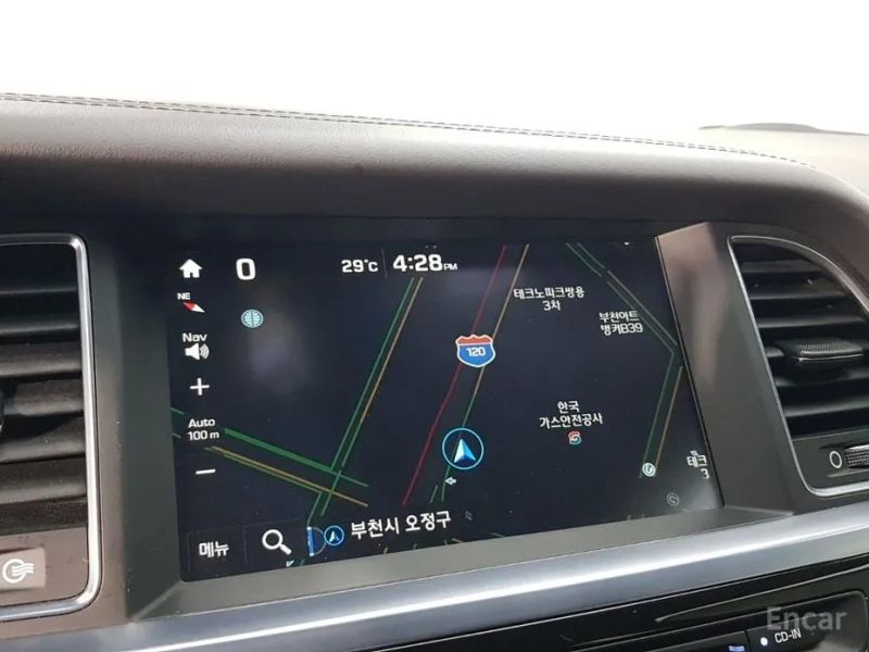 Hyundai Aslan