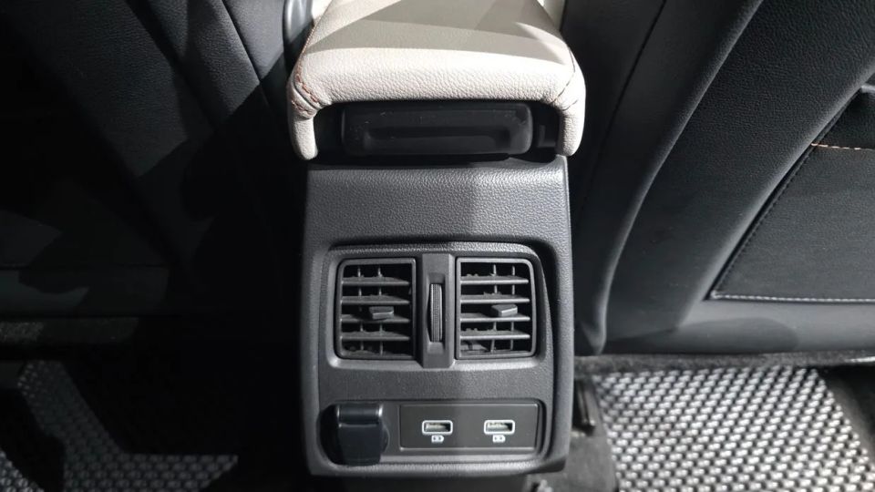 Renault-KoreaSamsung Captur