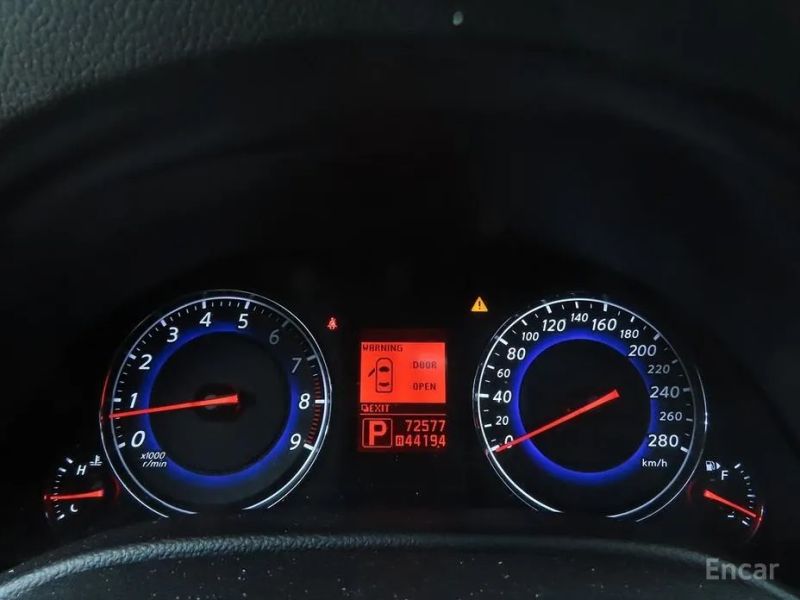 Infiniti G