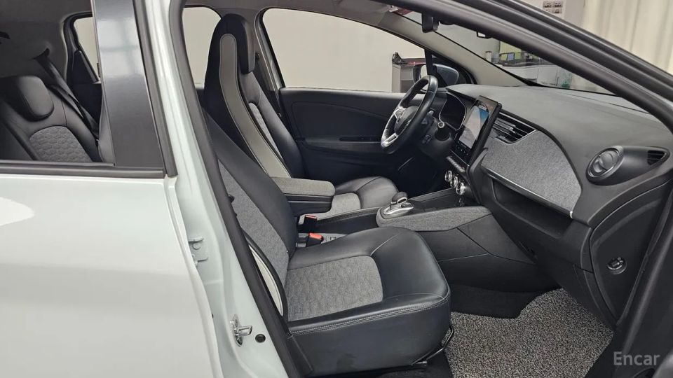 Renault-KoreaSamsung Zoe