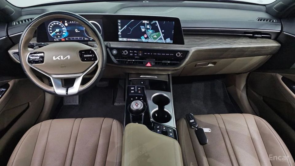 Kia K8
