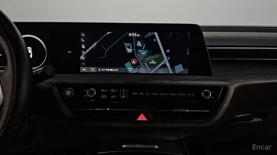 Kia K8