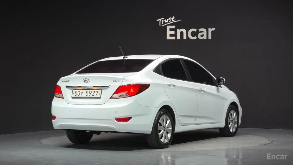 Hyundai Accent