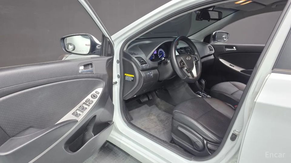 Hyundai Accent