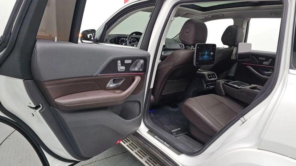 Mercedes-Benz GLS-Class
