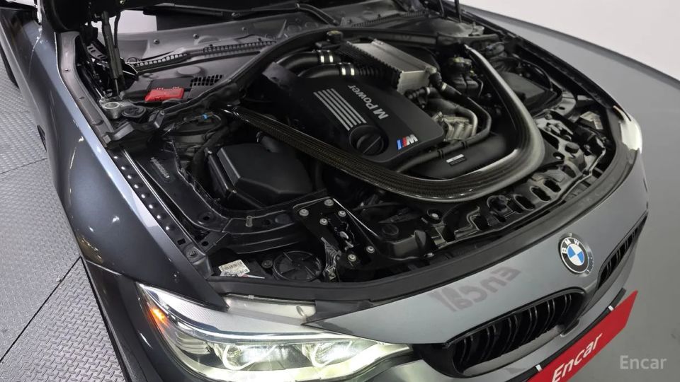 BMW M4