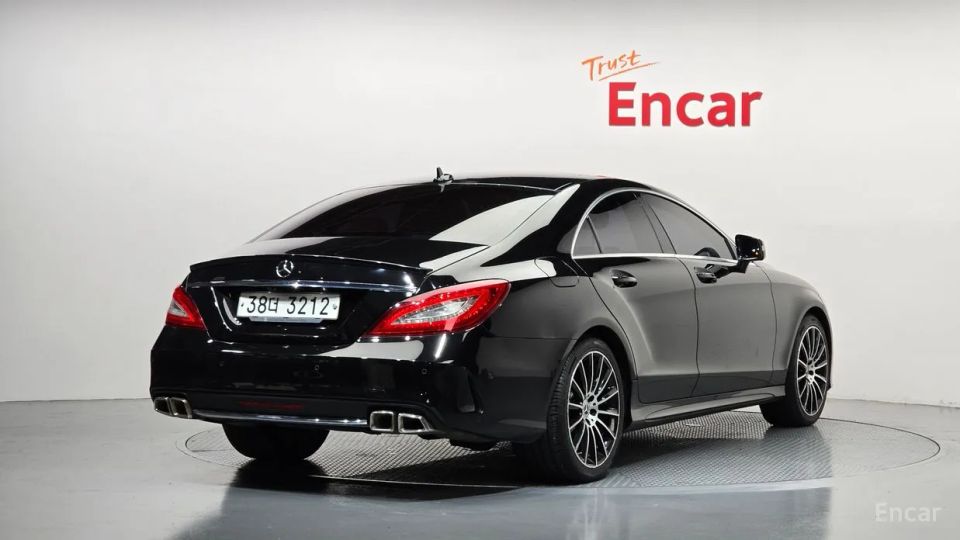 Mercedes-Benz CLS-Class