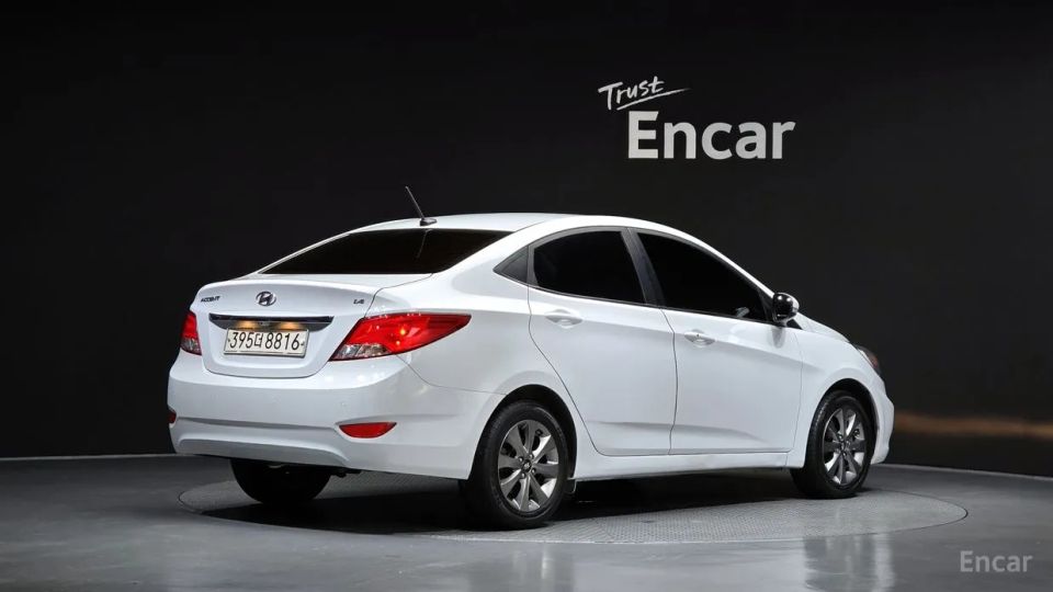 Hyundai Accent