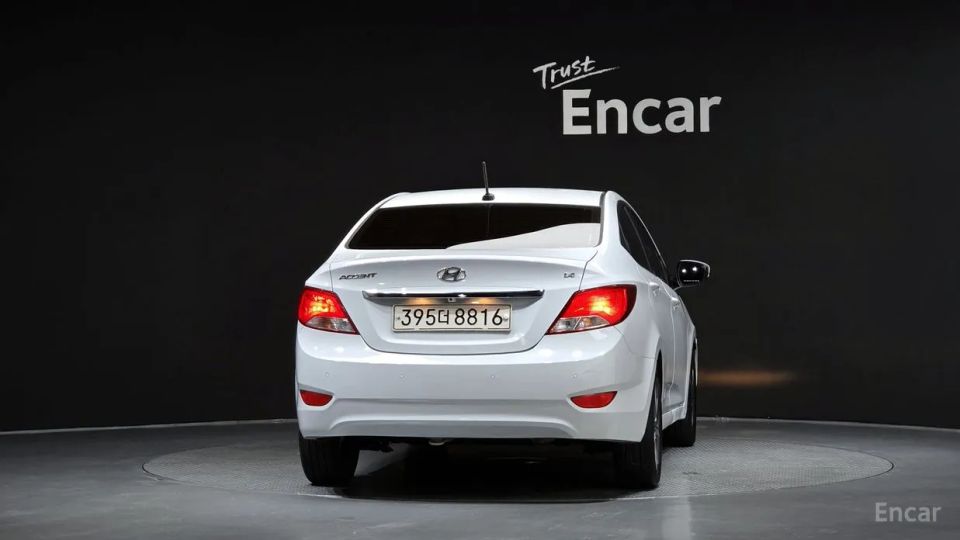 Hyundai Accent