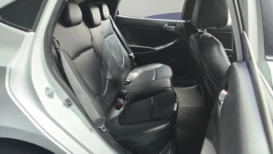 Hyundai Accent