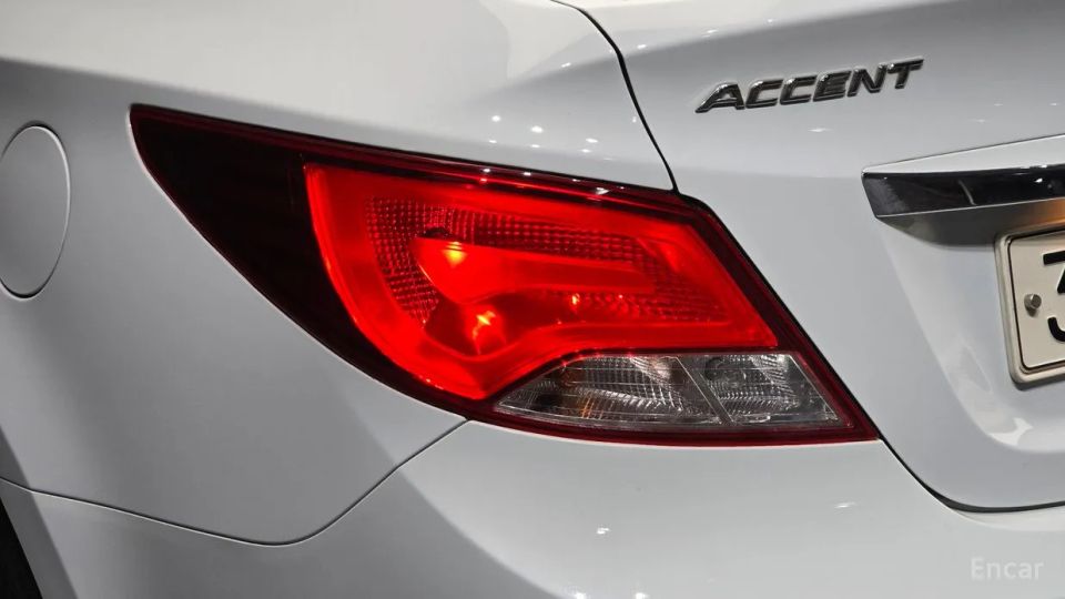 Hyundai Accent