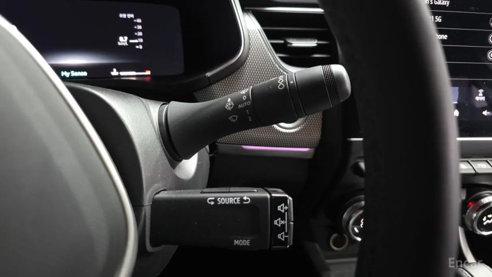 Renault-KoreaSamsung Arkana