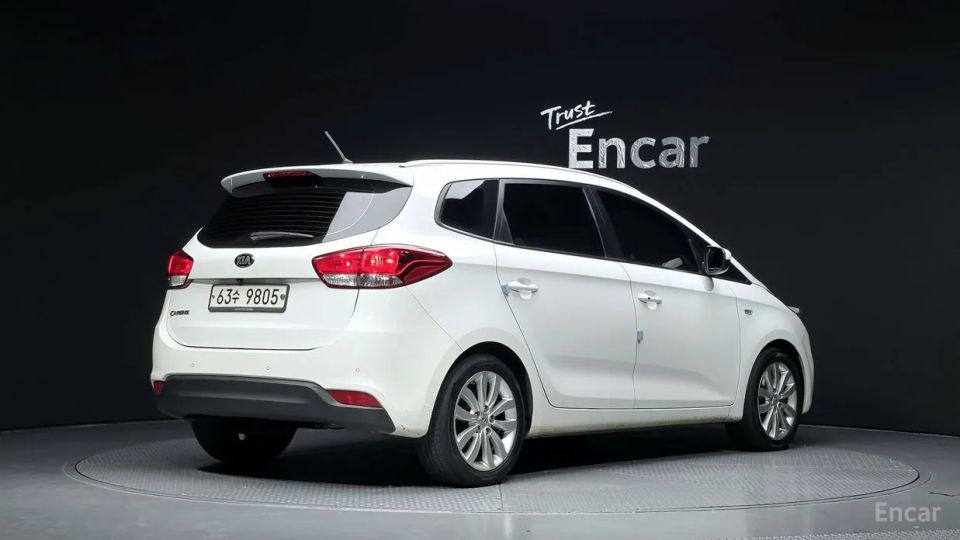 Kia Carens
