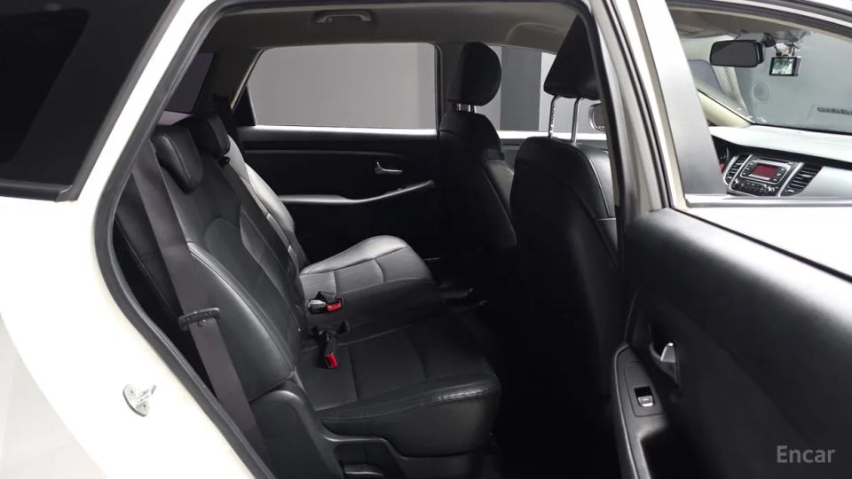 Kia Carens