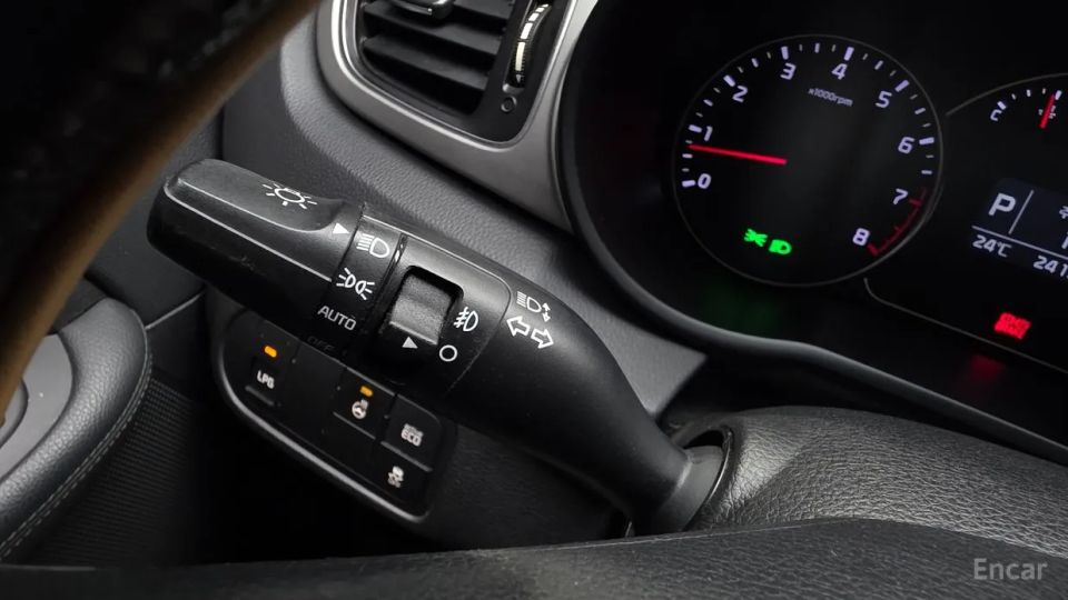 Kia Carens