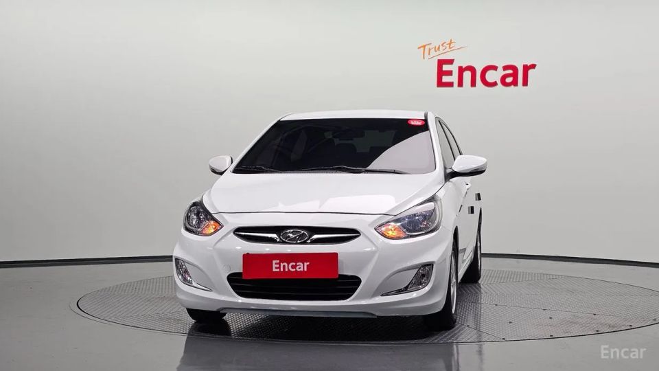 Hyundai Accent